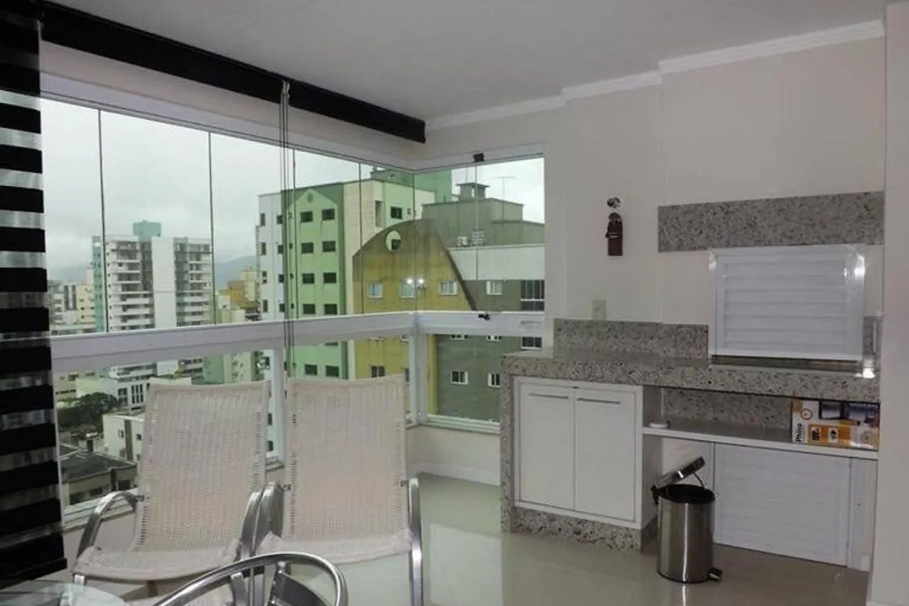 Apto Almeida E Moraes 3 Suites Proximo A Praia Meia Praia Itapema
