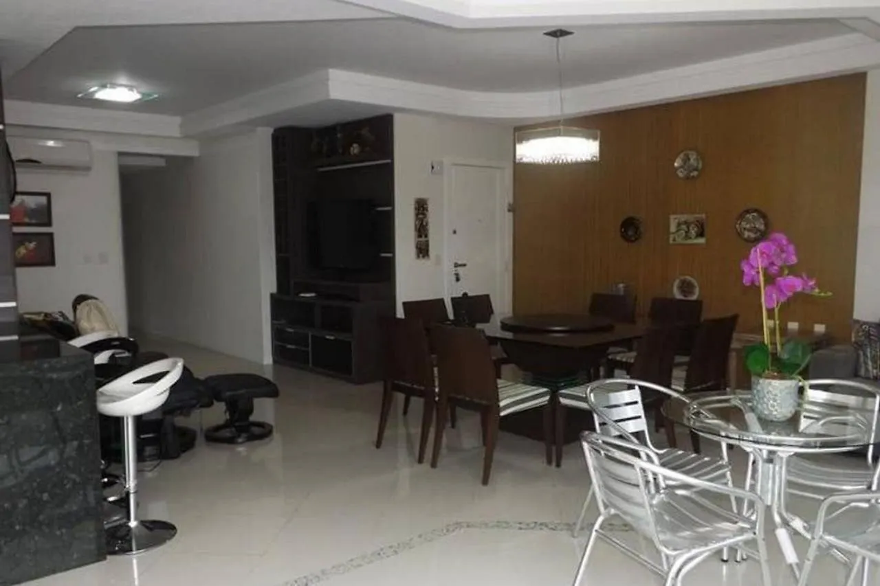 Apartment Apto Almeida E Moraes 3 Suites Proximo A Praia Meia Praia Itapema